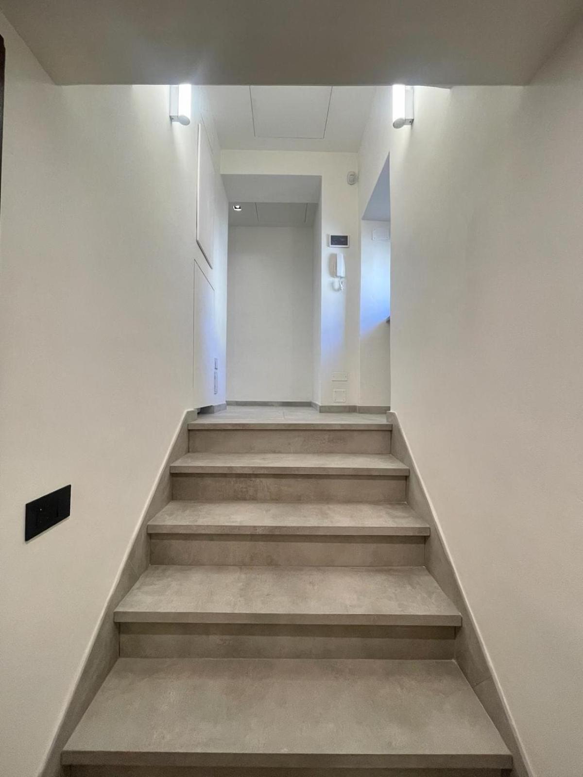 Pitti's Design Apartment *